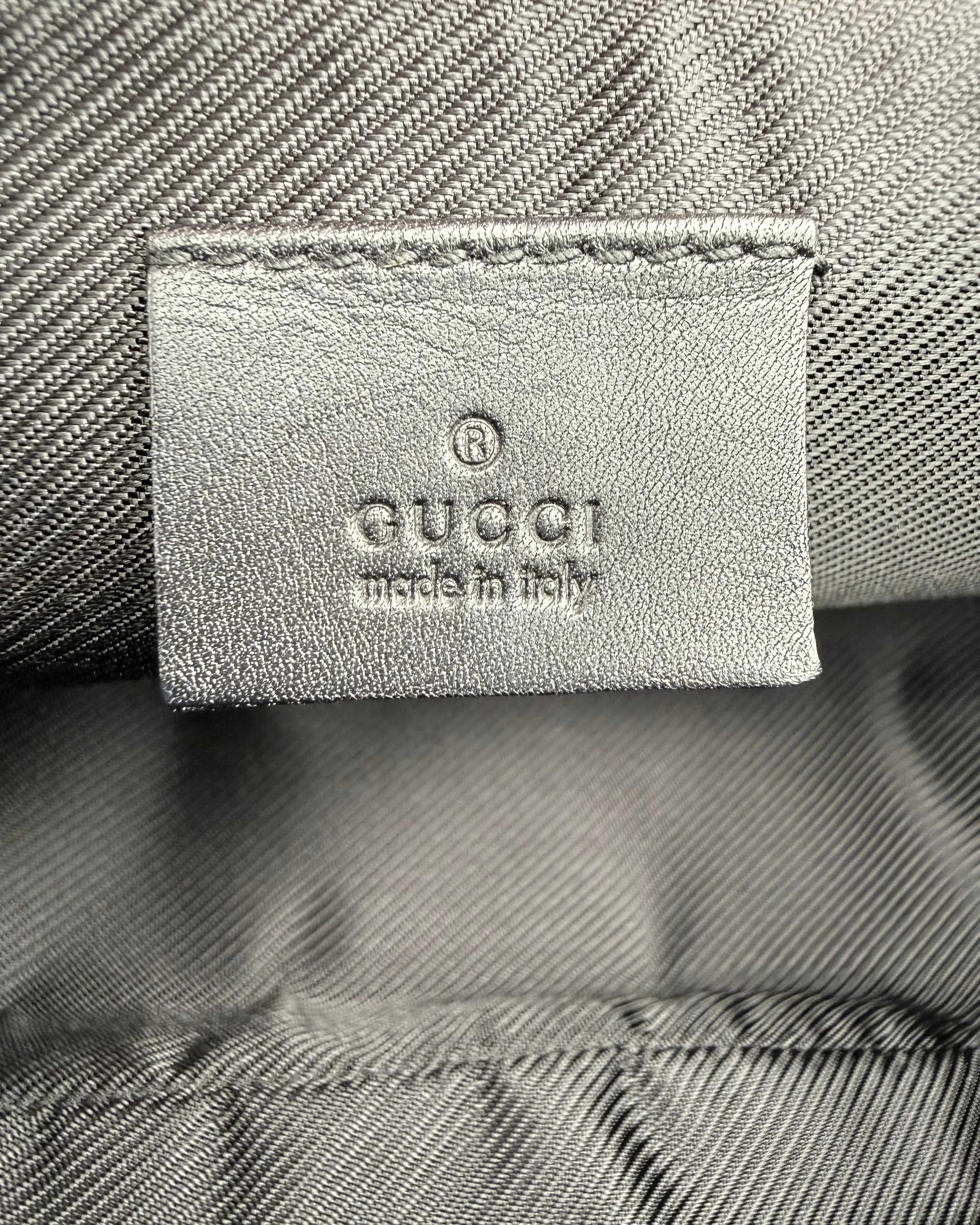 Gucci Boat Pochette