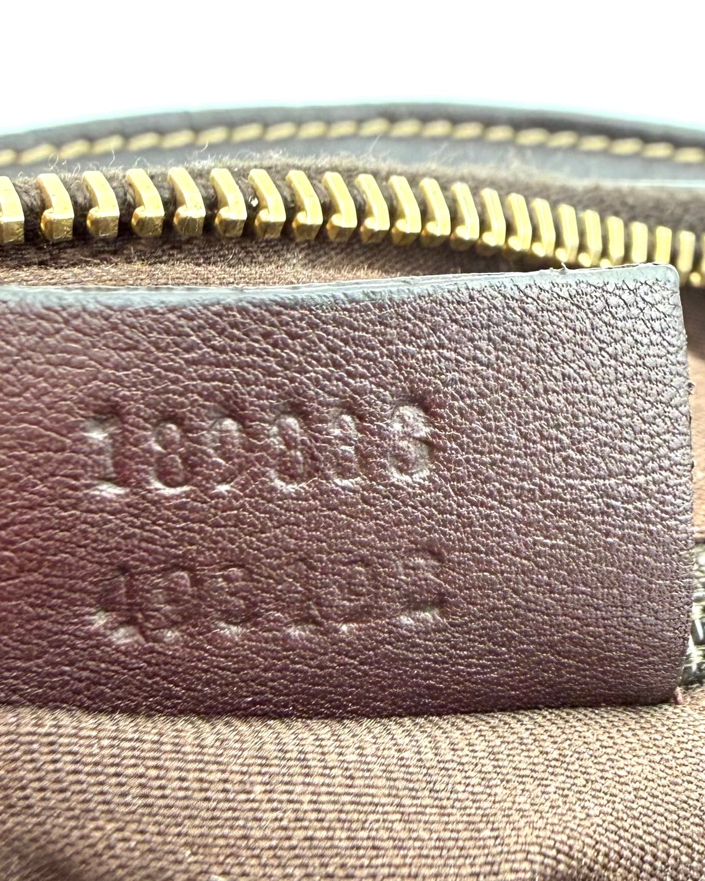 Gucci Abbey D-Ring