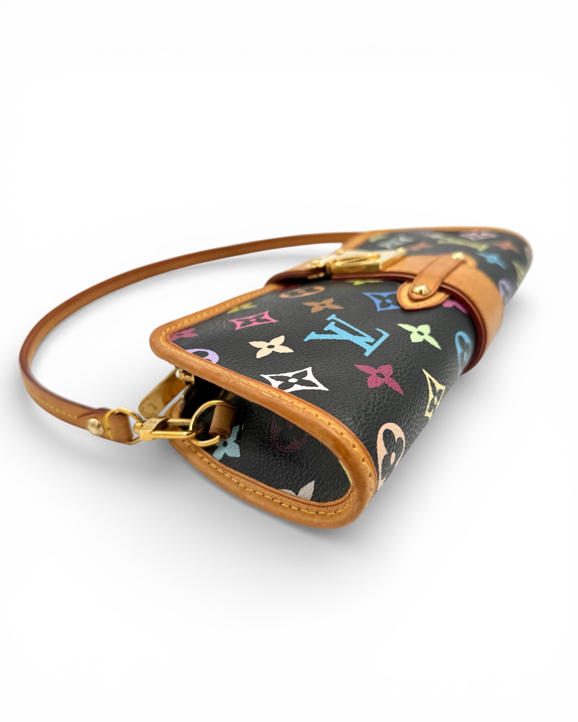 Louis Vuitton Shirley