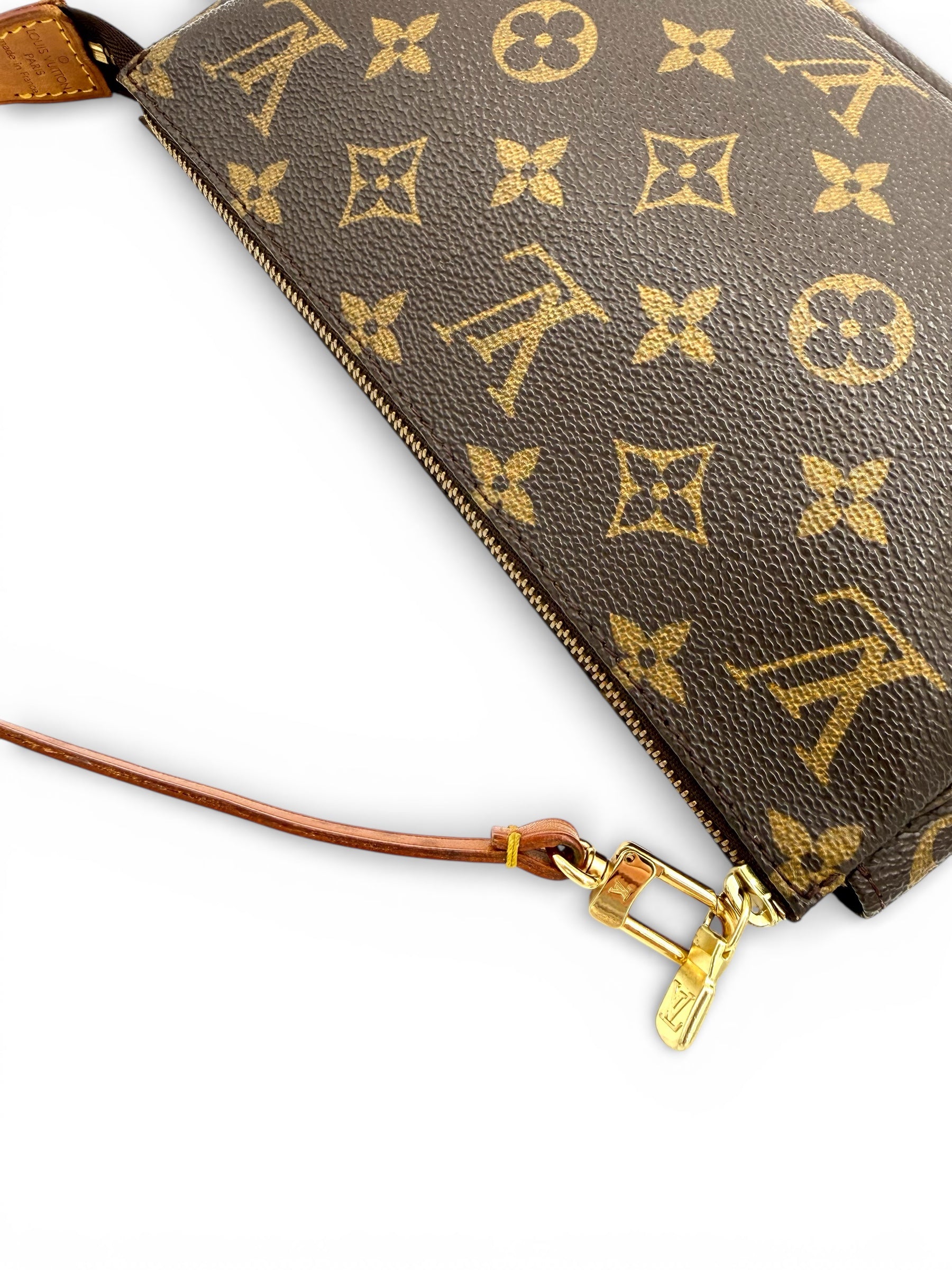 Louis Vuitton Pochette Accessoires