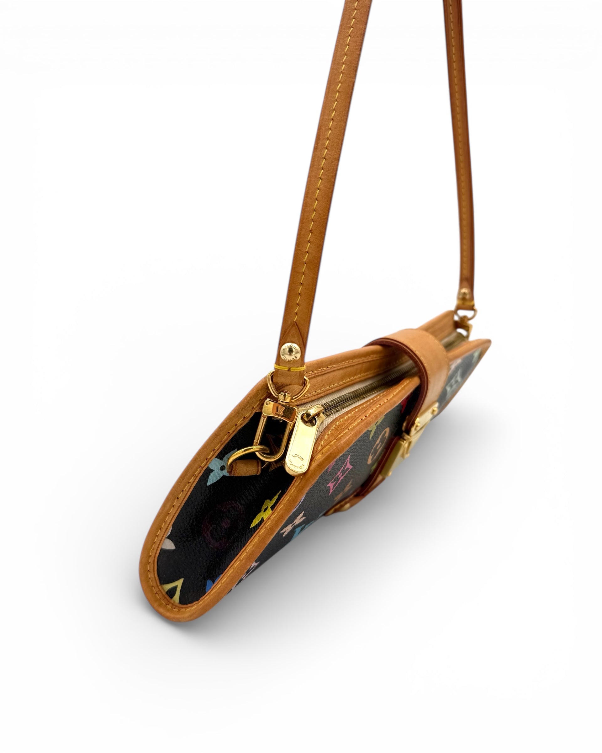 Louis Vuitton Shirley