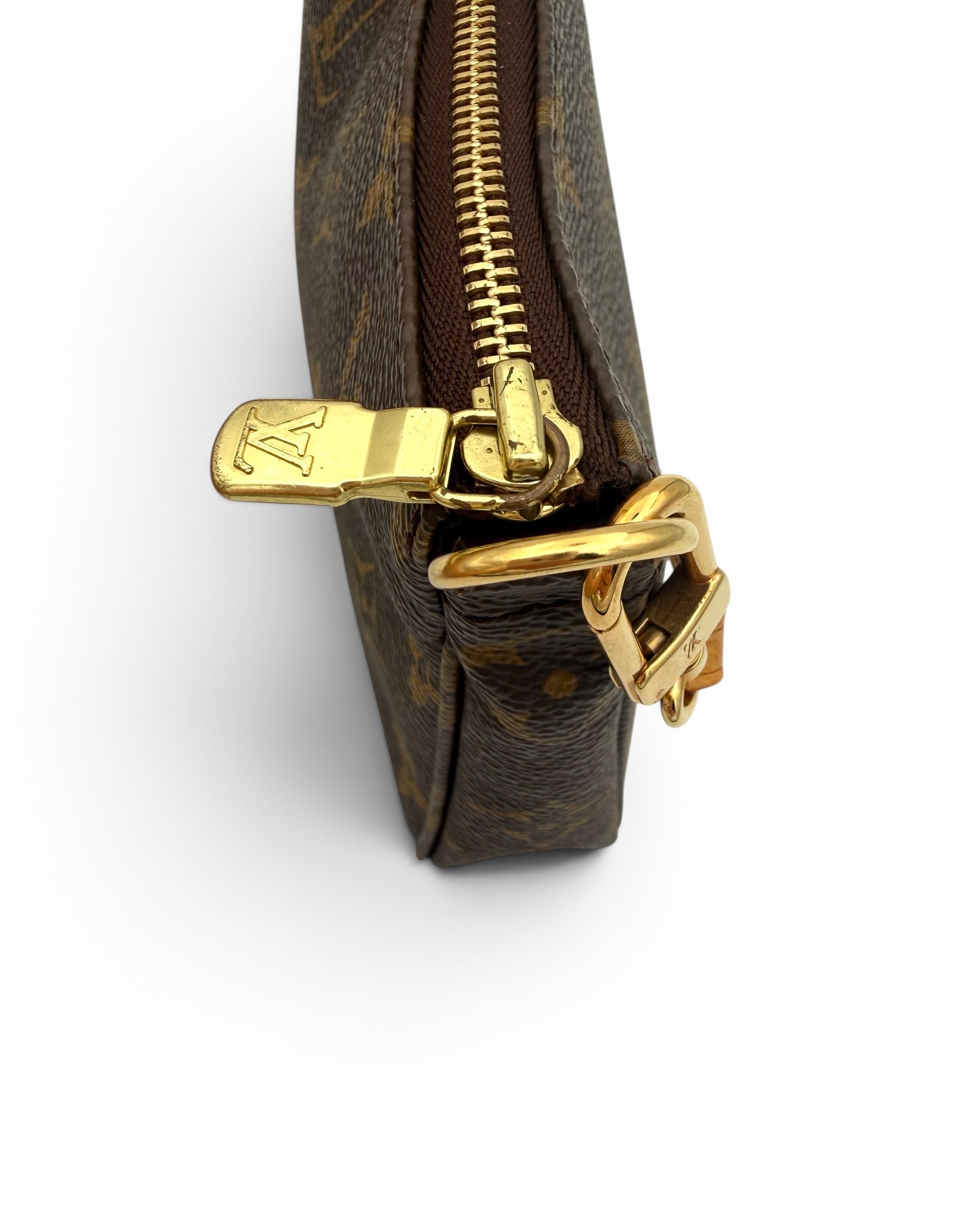 Louis Vuitton Pochette Accessoires