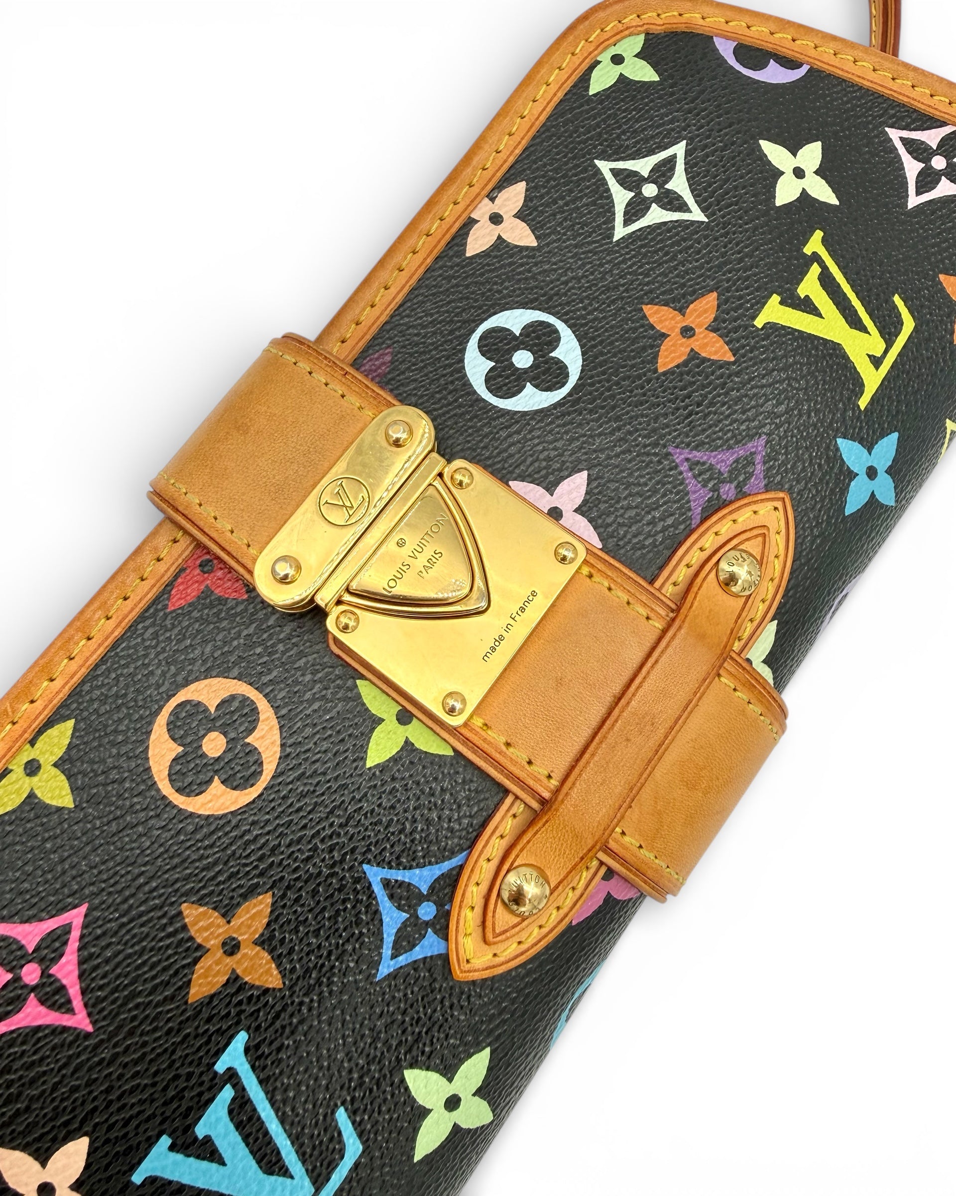 Louis Vuitton Shirley