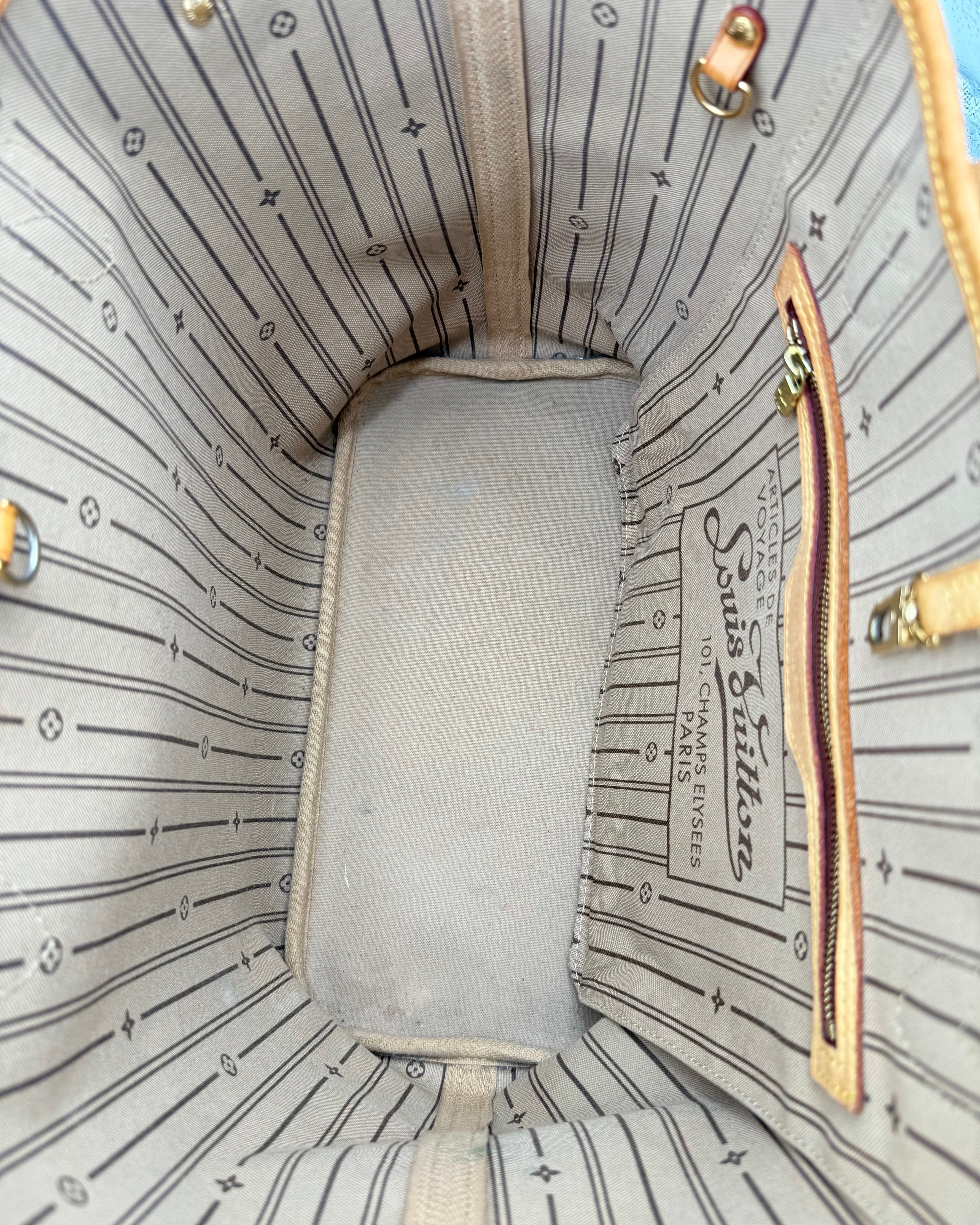 Louis Vuitton Neverfull MM