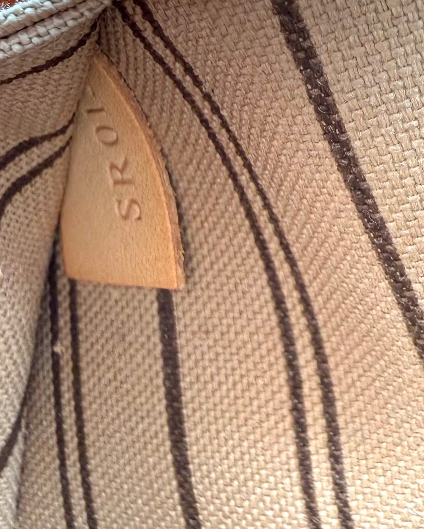Louis Vuitton Neverfull MM