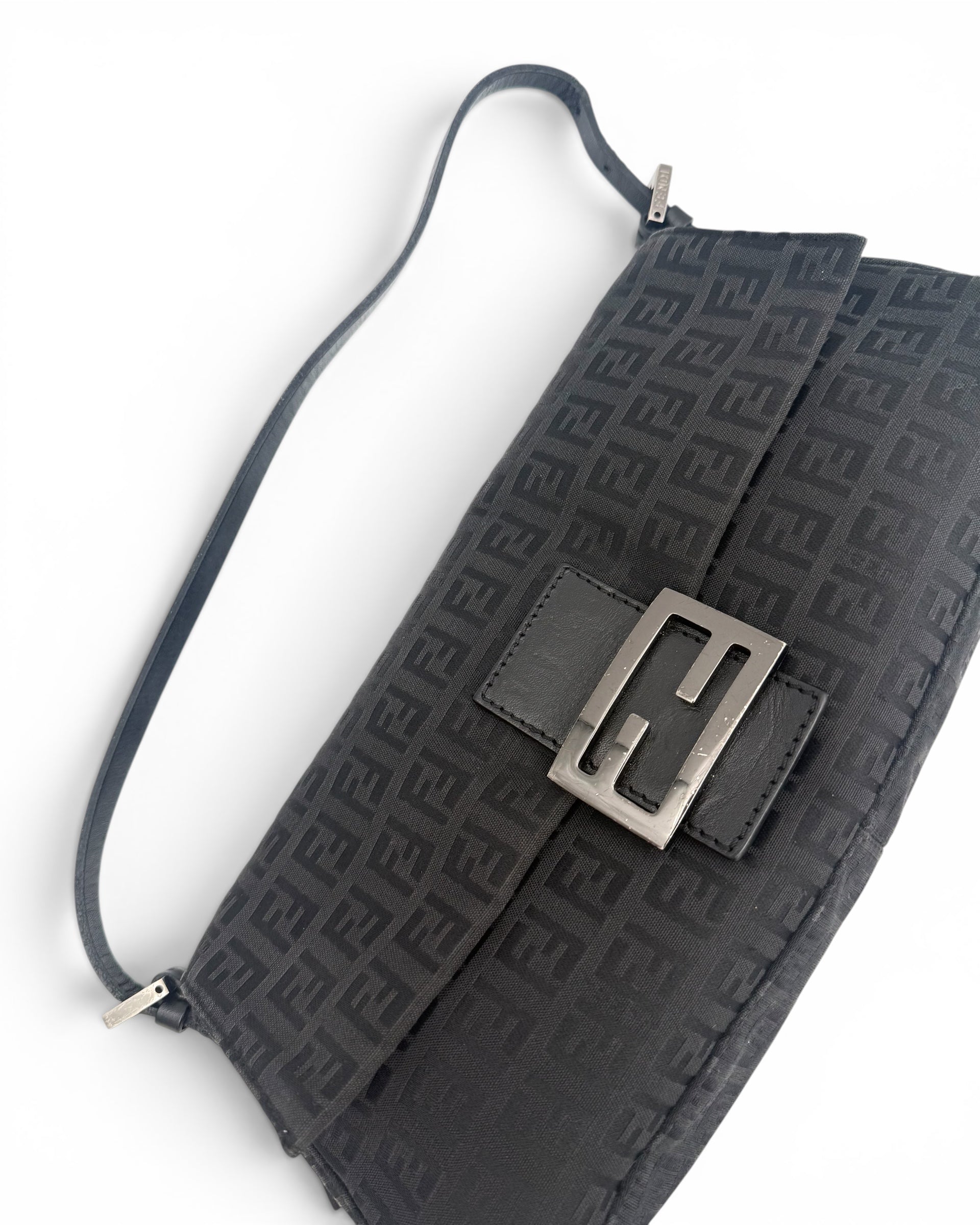 Fendi Baguette