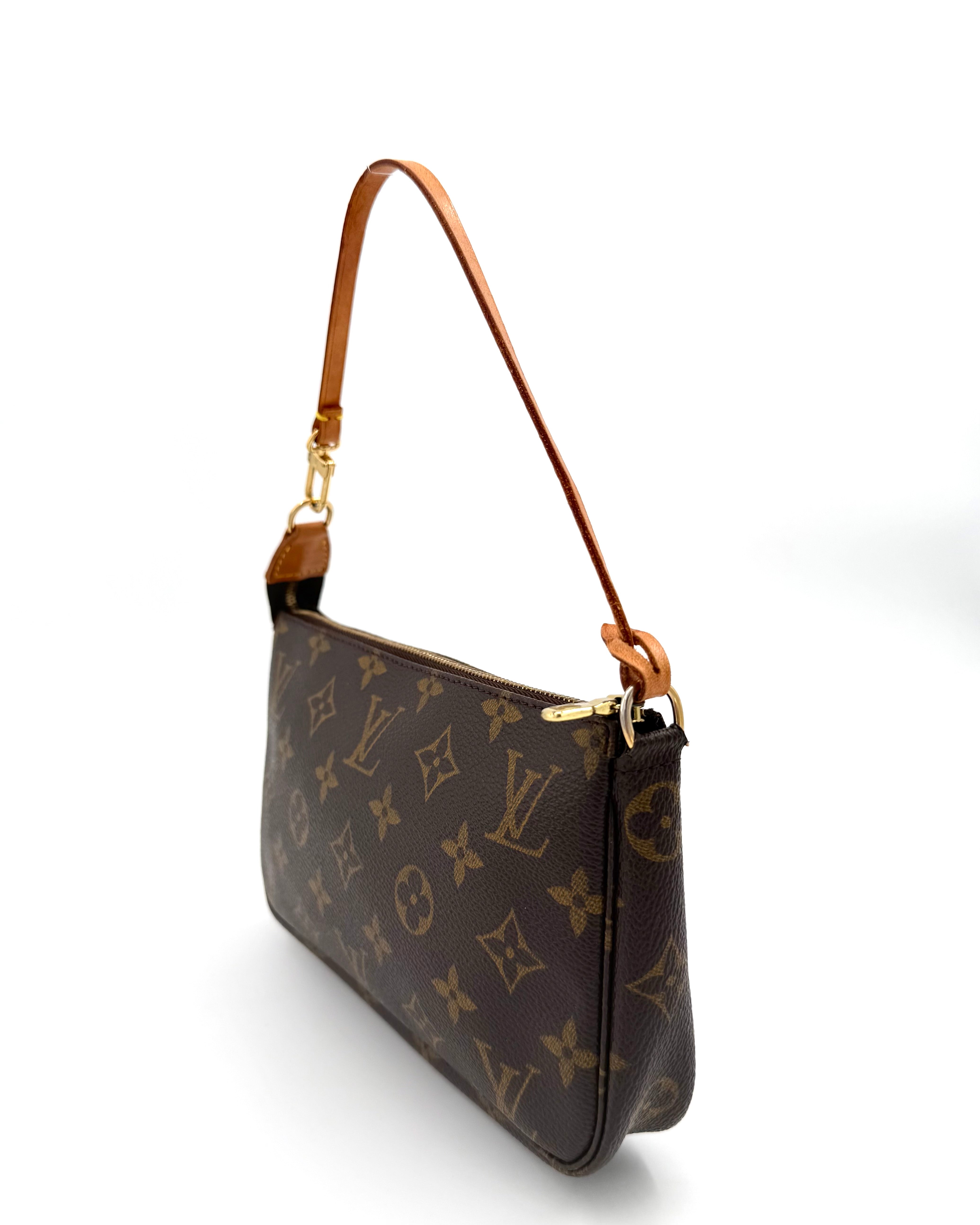 Louis Vuitton Pochette Accessoires