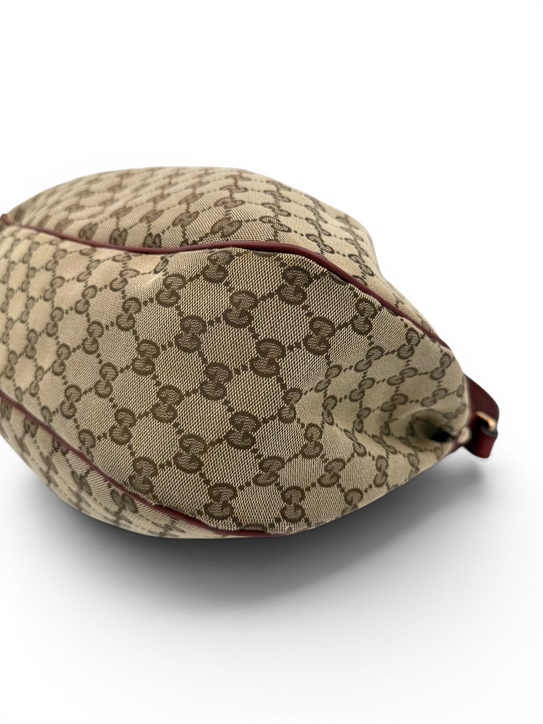 Gucci Sukey Hobo