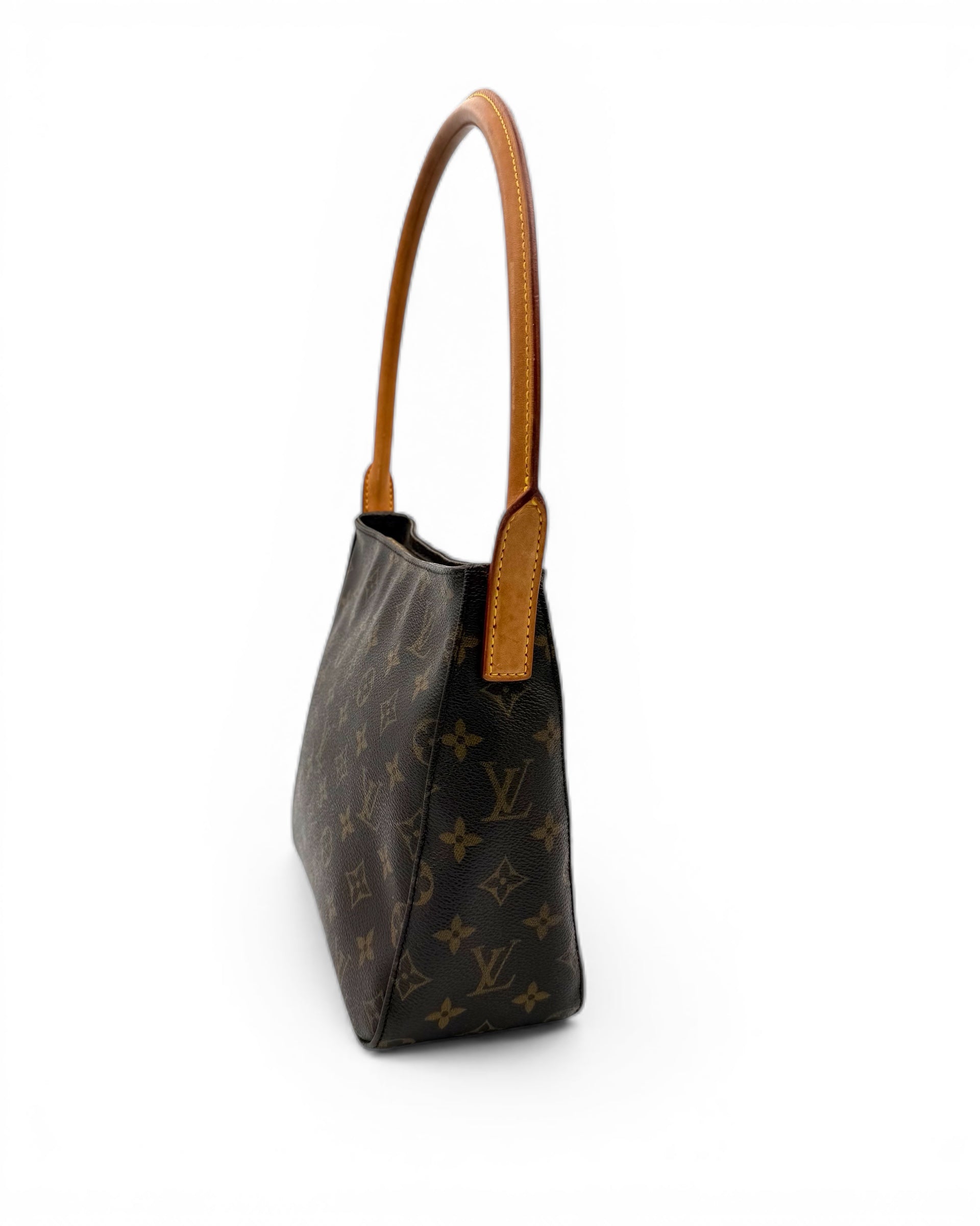 Louis Vuitton Looping MM